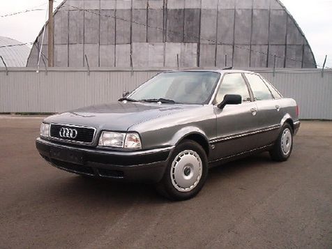 Audi 80: 10 фото