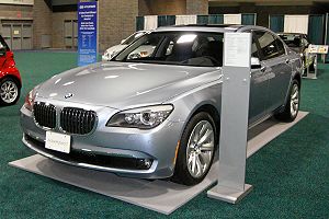 BMW ActiveHybrid 7: 10 фото