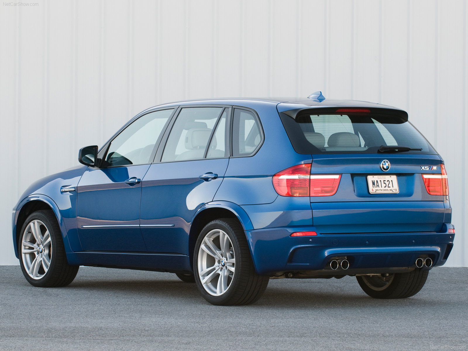 BMW X5 M: 5 фото