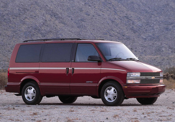 Chevrolet Astro: 8 фото