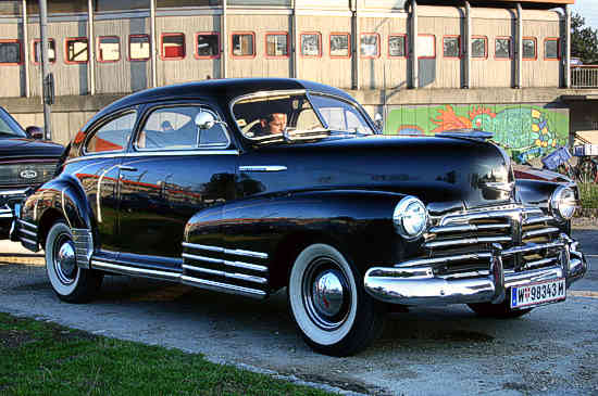 Chevrolet Fleetline: 3 фото