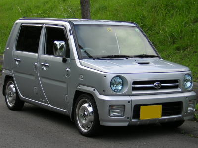 Daihatsu Naked: 7 фото