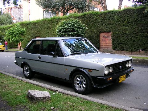 Fiat 131: 8 фото