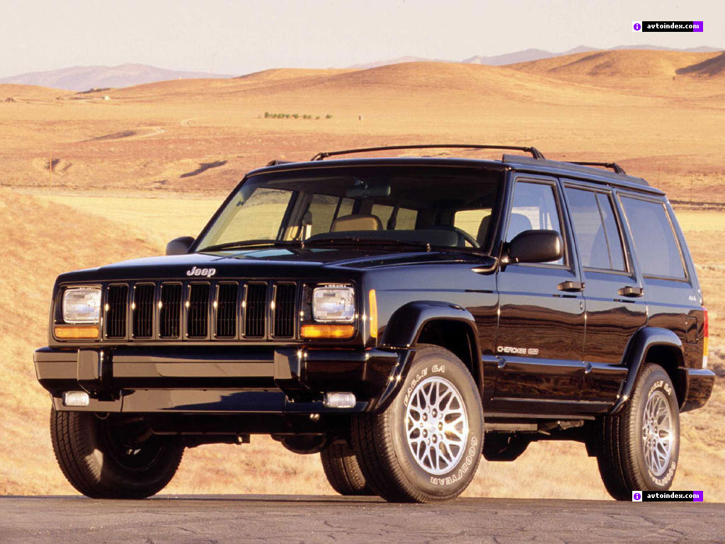 Jeep Cherokee: 3 фото