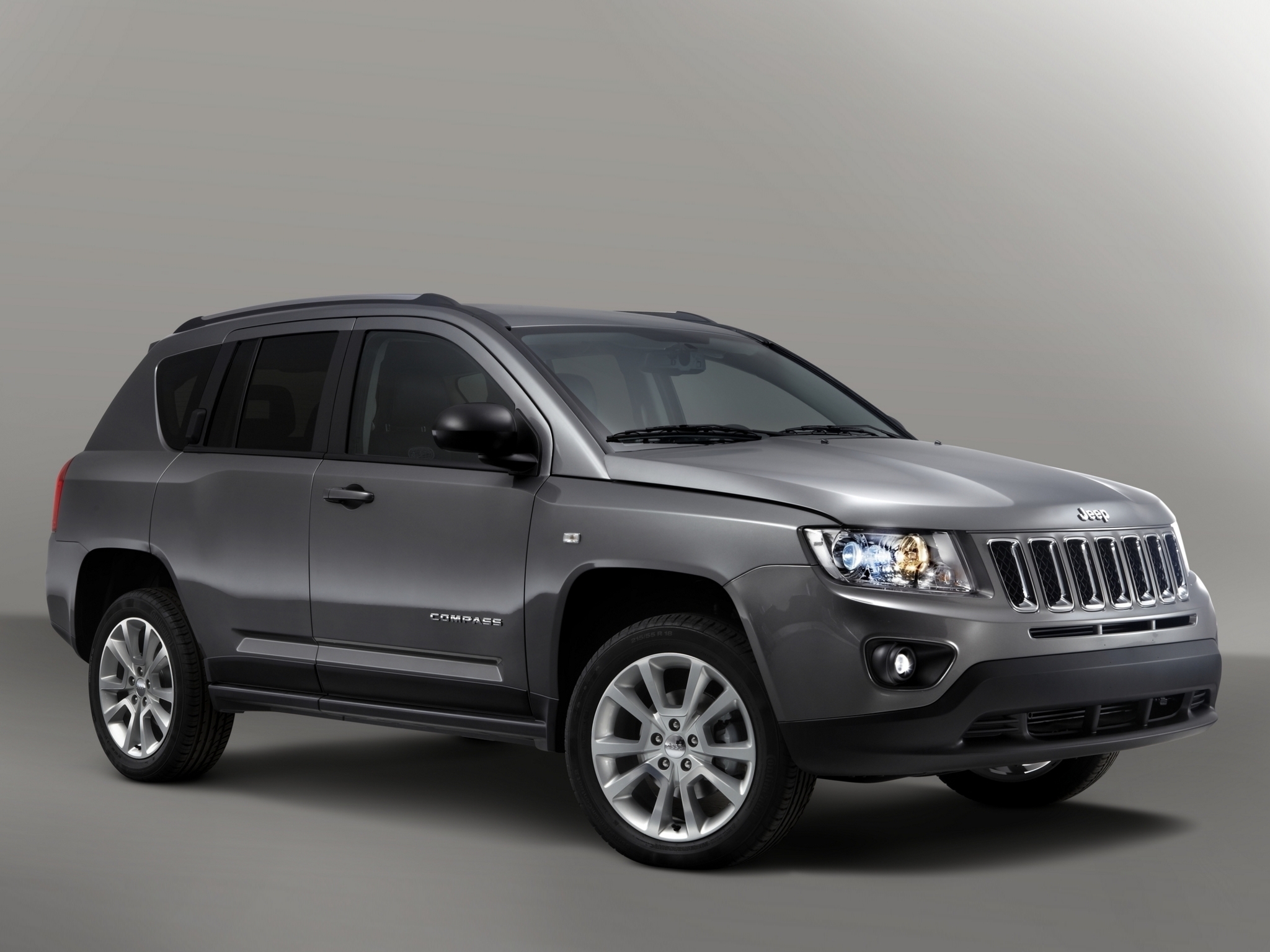 Jeep Compass: 6 фото