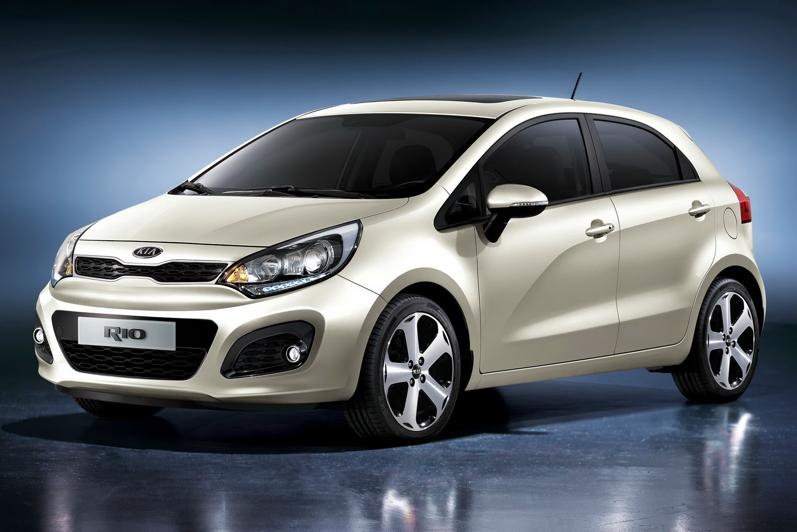 Kia Rio: 2 фото