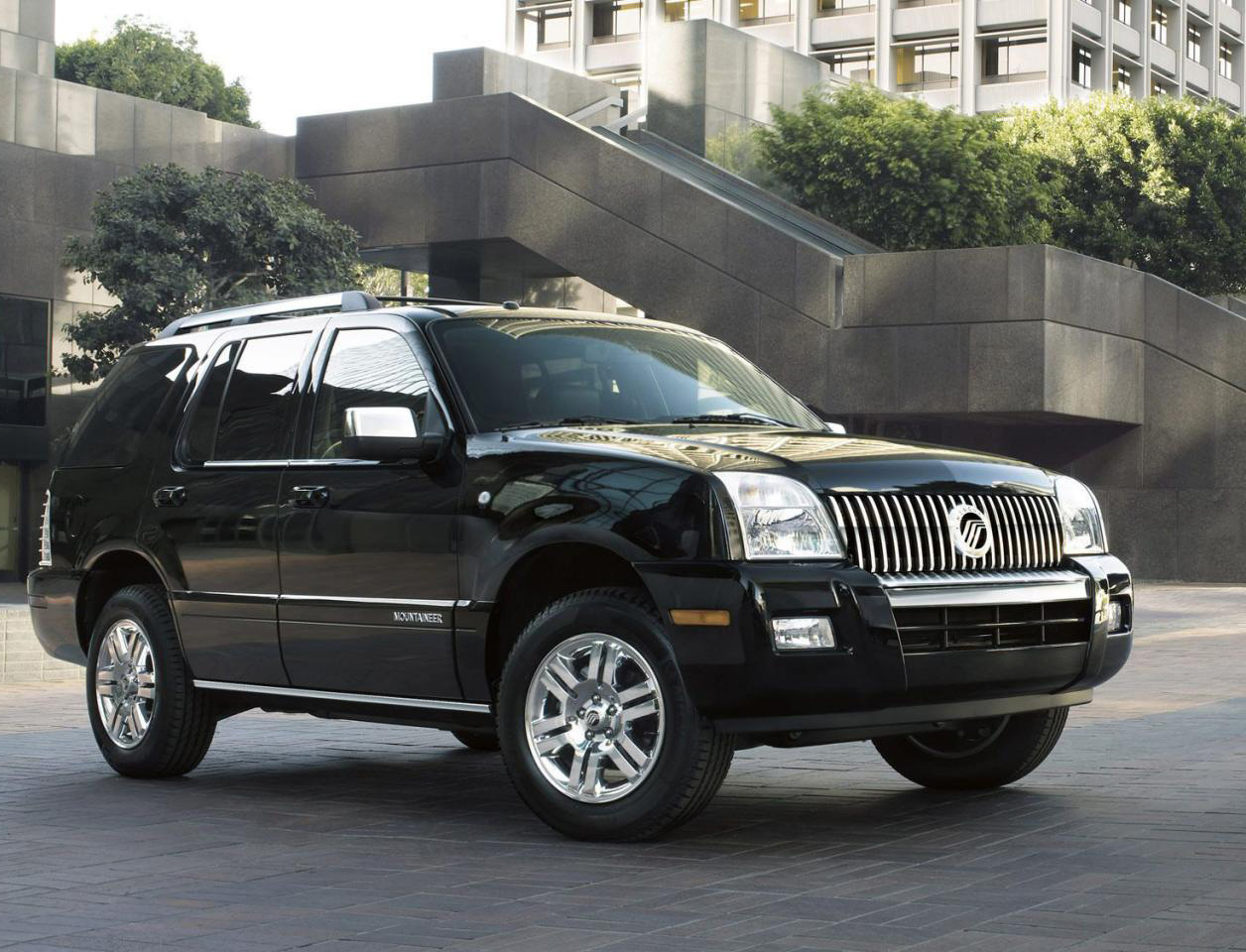 Mercury Mountaineer: 7 фото