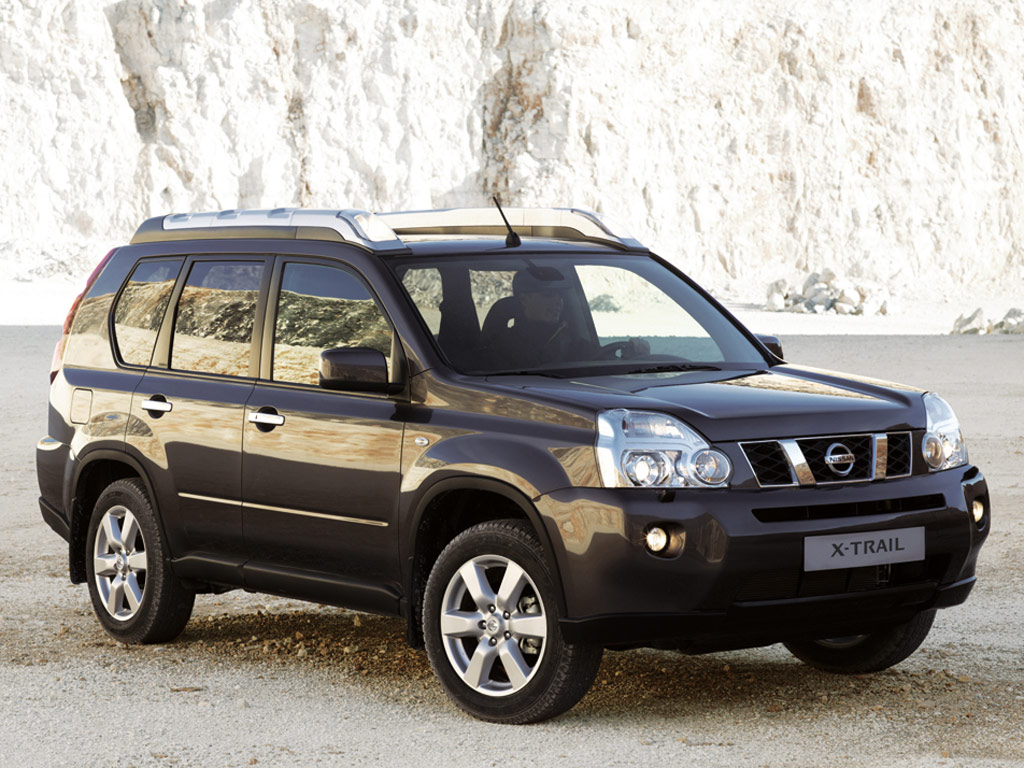 Nissan X-Trail: 3 фото