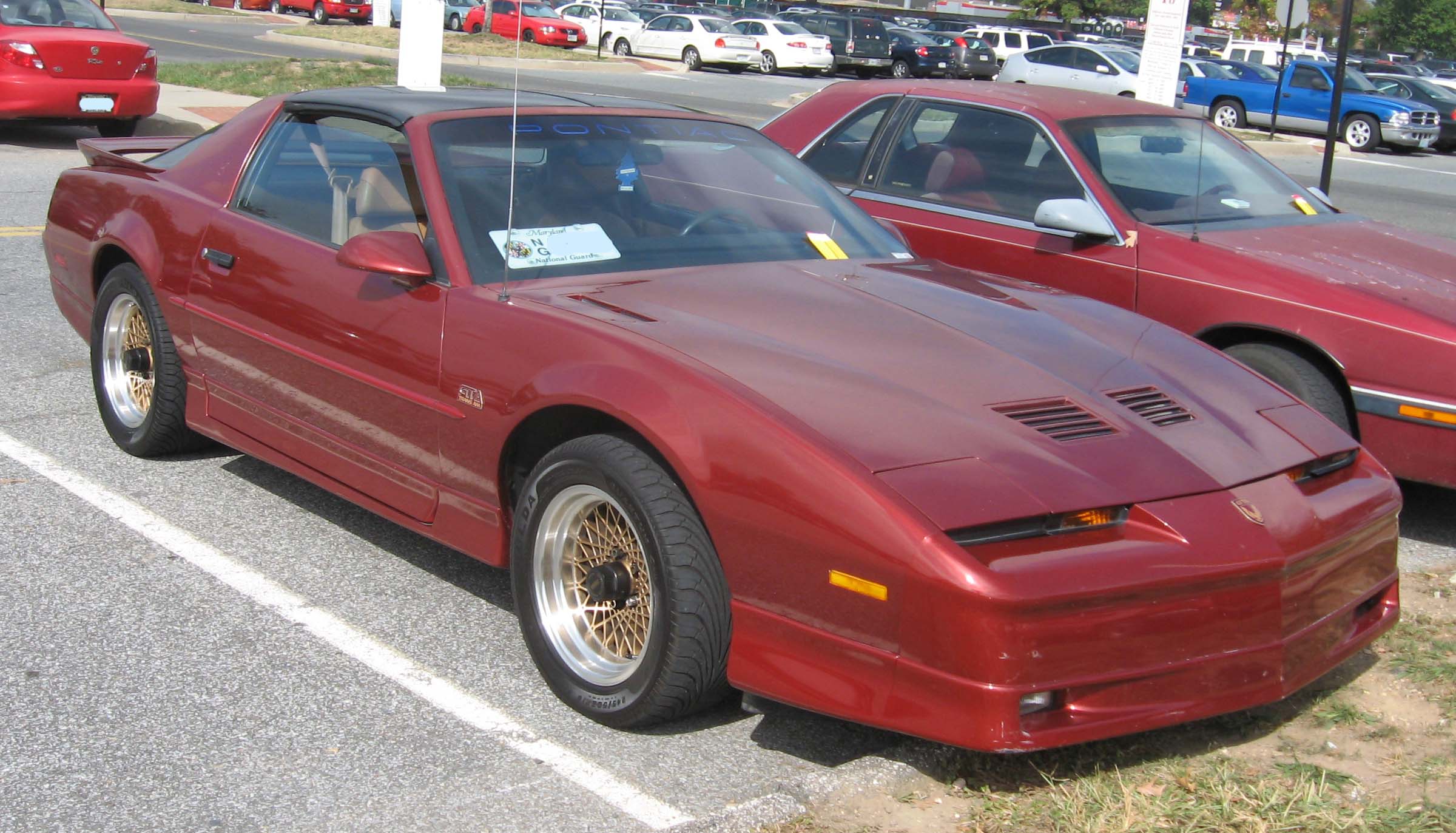 Pontiac Firebird Trans Am: 1 фото