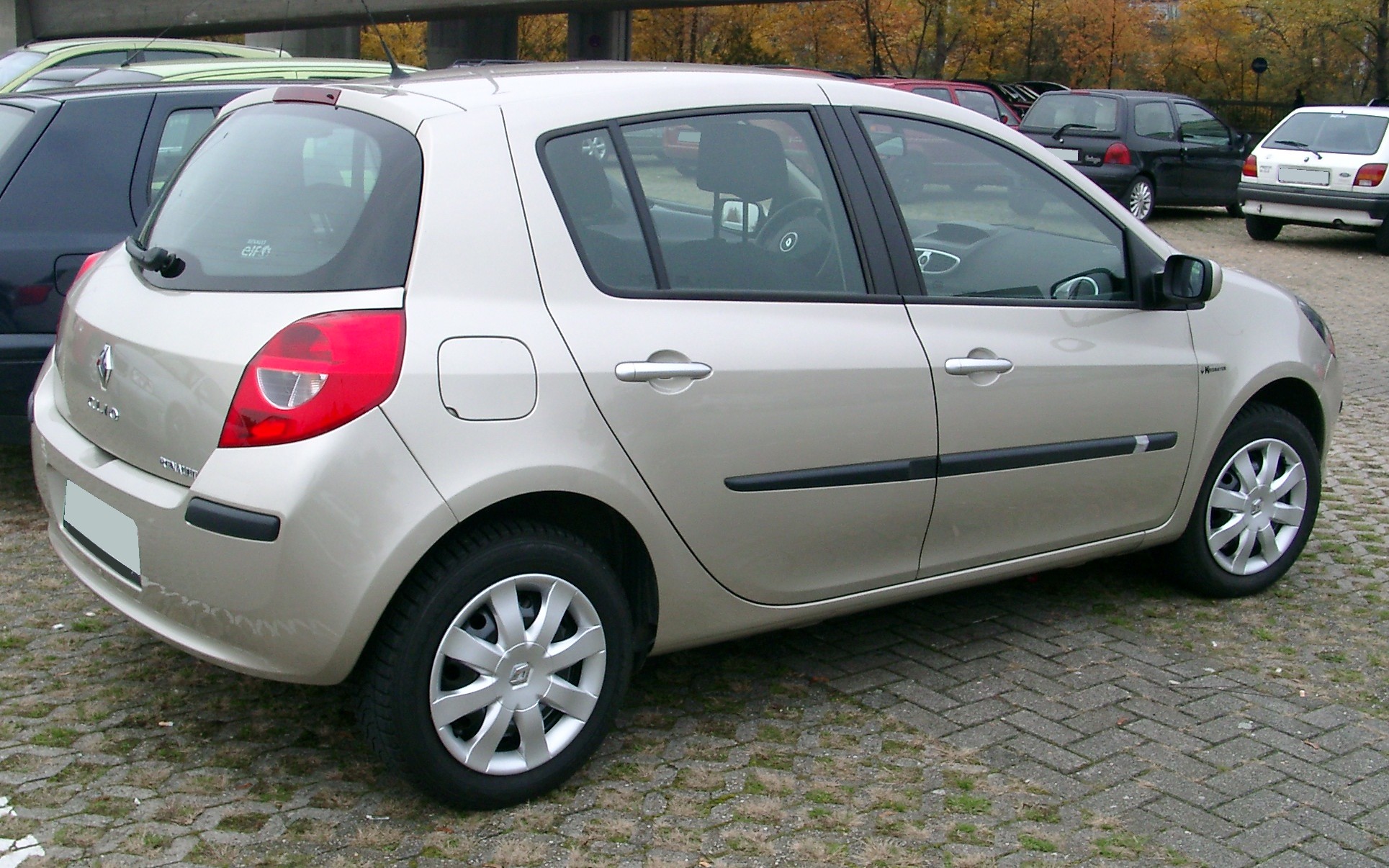 Renault Clio: 7 фото