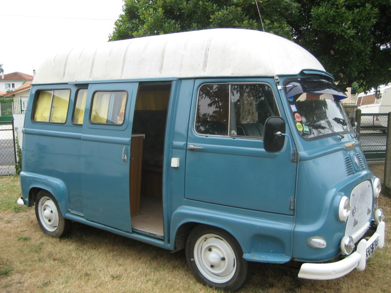 Renault Estafette: 8 фото