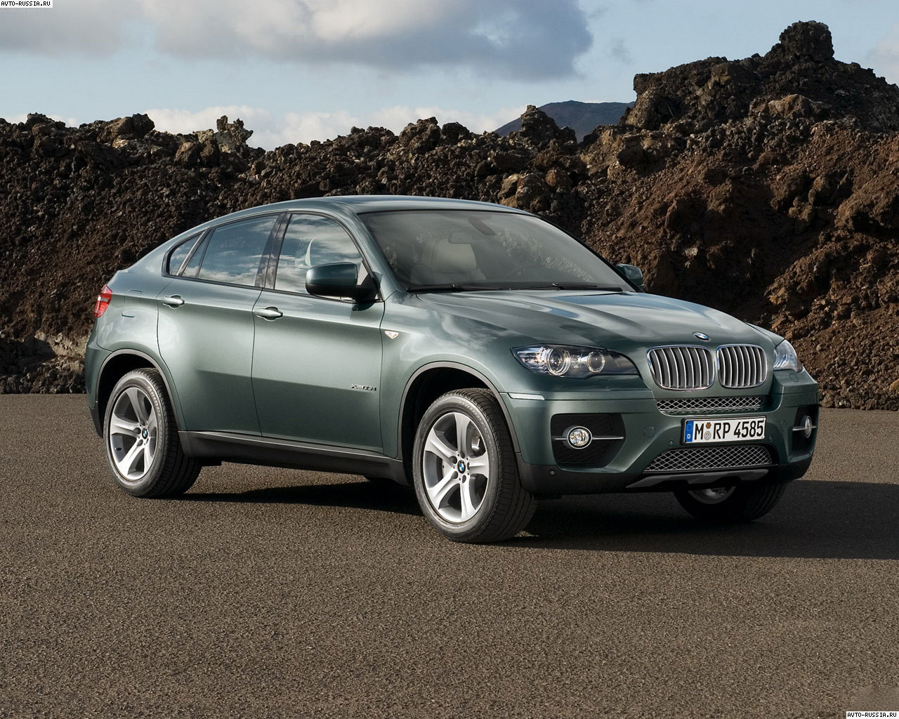 BMW X6: 1 фото