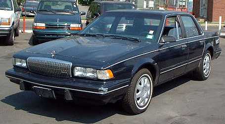 Buick Century: 8 фото