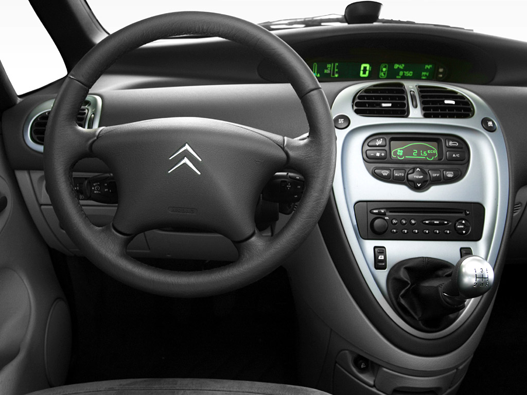 Citroen Xsara Picasso: 1 фото