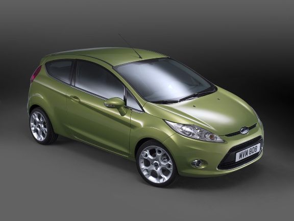 Ford Fiesta: 8 фото