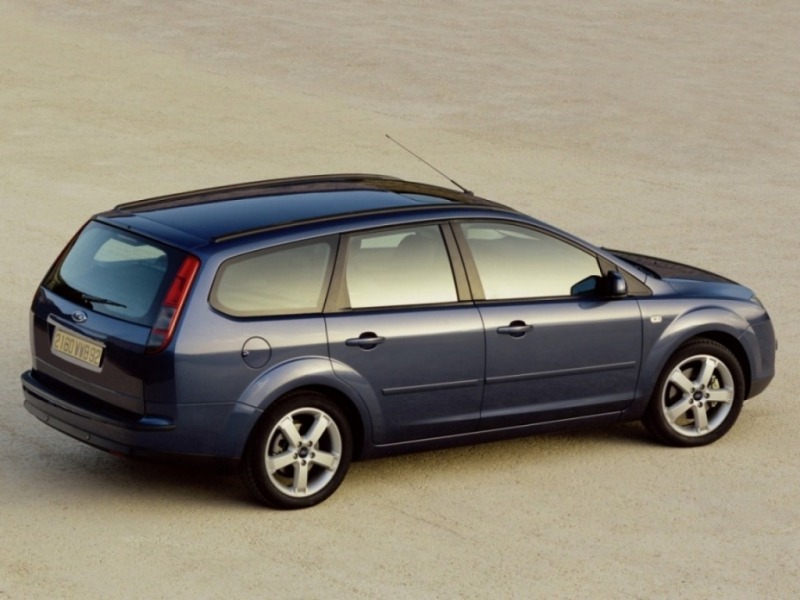 Ford Focus Wagon: 9 фото