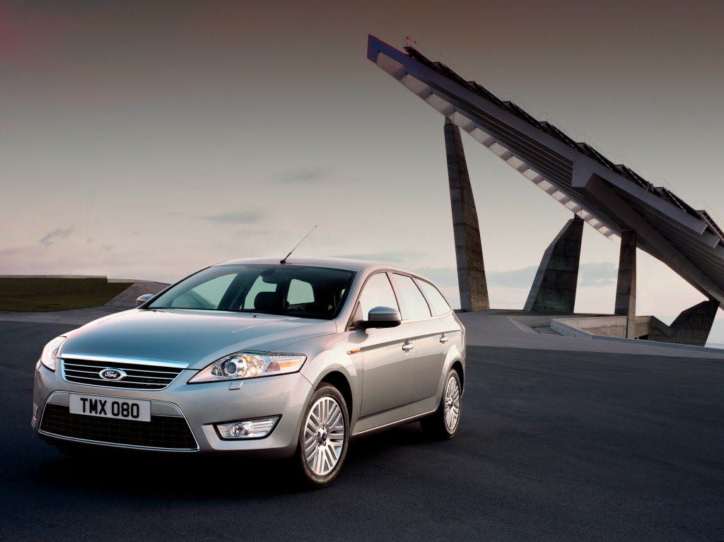 Ford Mondeo Wagon: 10 фото