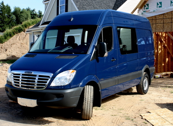 Freightliner Sprinter: 8 фото