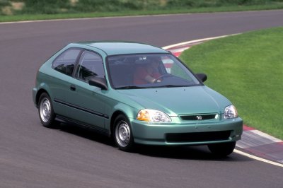 Honda Civic VI: 5 фото