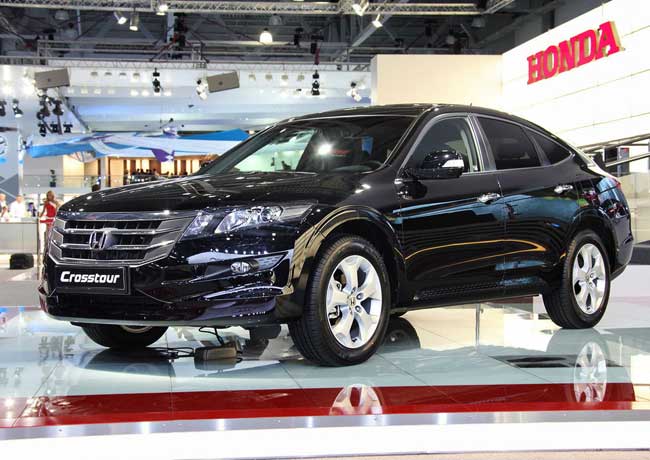 Honda Crosstour: 8 фото