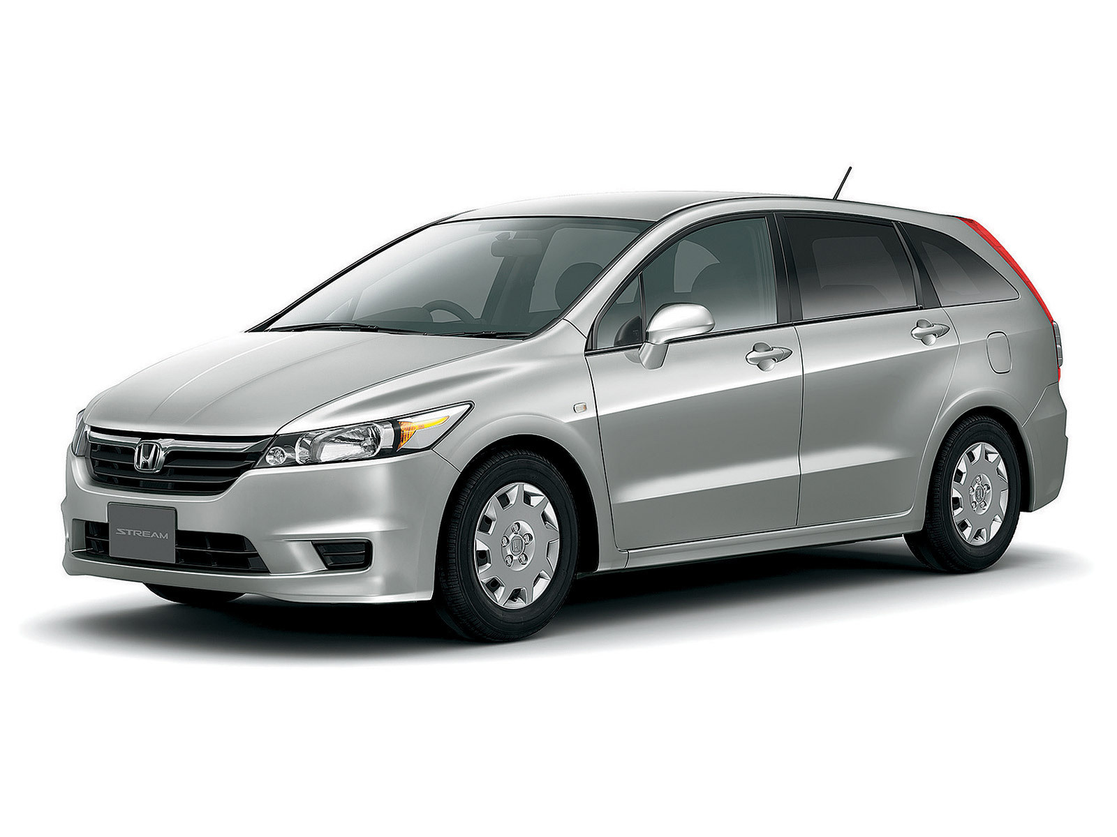 Honda Stream I: 5 фото