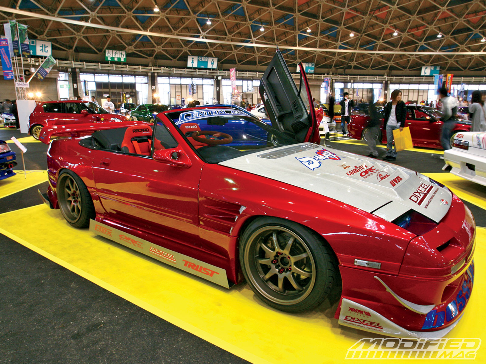 Mazda RX-7 FC: 11 фото