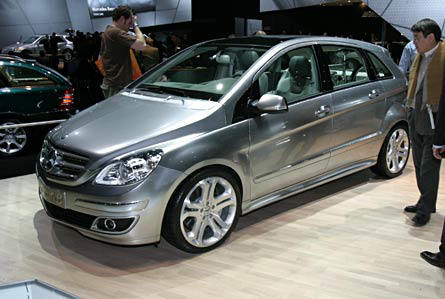 Mercedes B-class: 4 фото