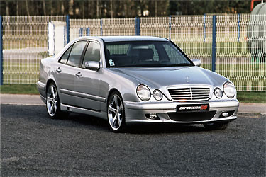 Mercedes E-class W210: 11 фото