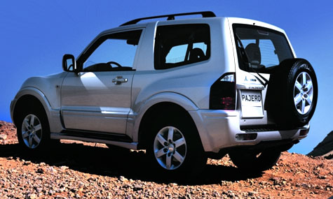 Mitsubishi Pajero IV 3D: 4 фото