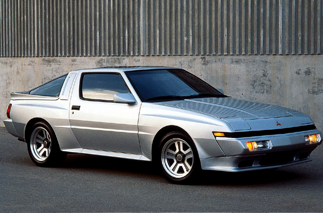 Mitsubishi Starion: 8 фото