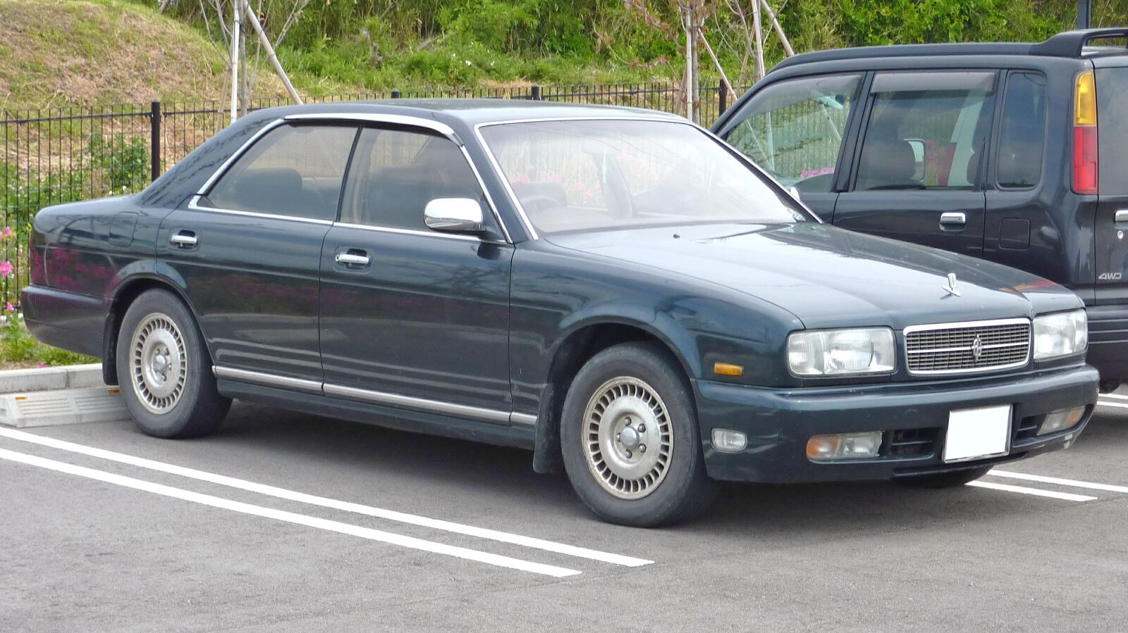 Nissan Cedric Y32: 3 фото