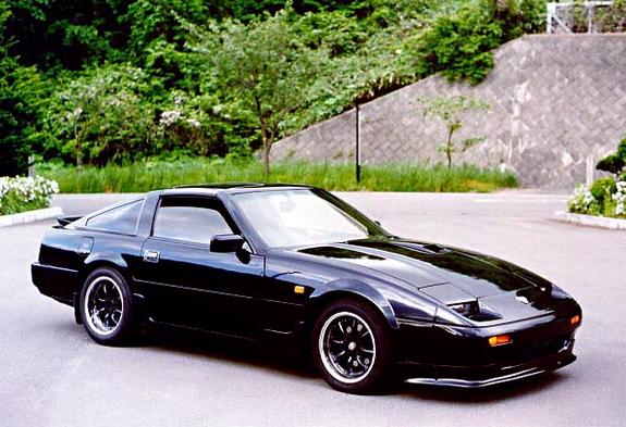 Nissan Fairlady Z31: 2 фото