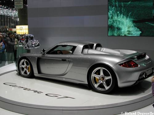 Porsche Carrera GT: 11 фото