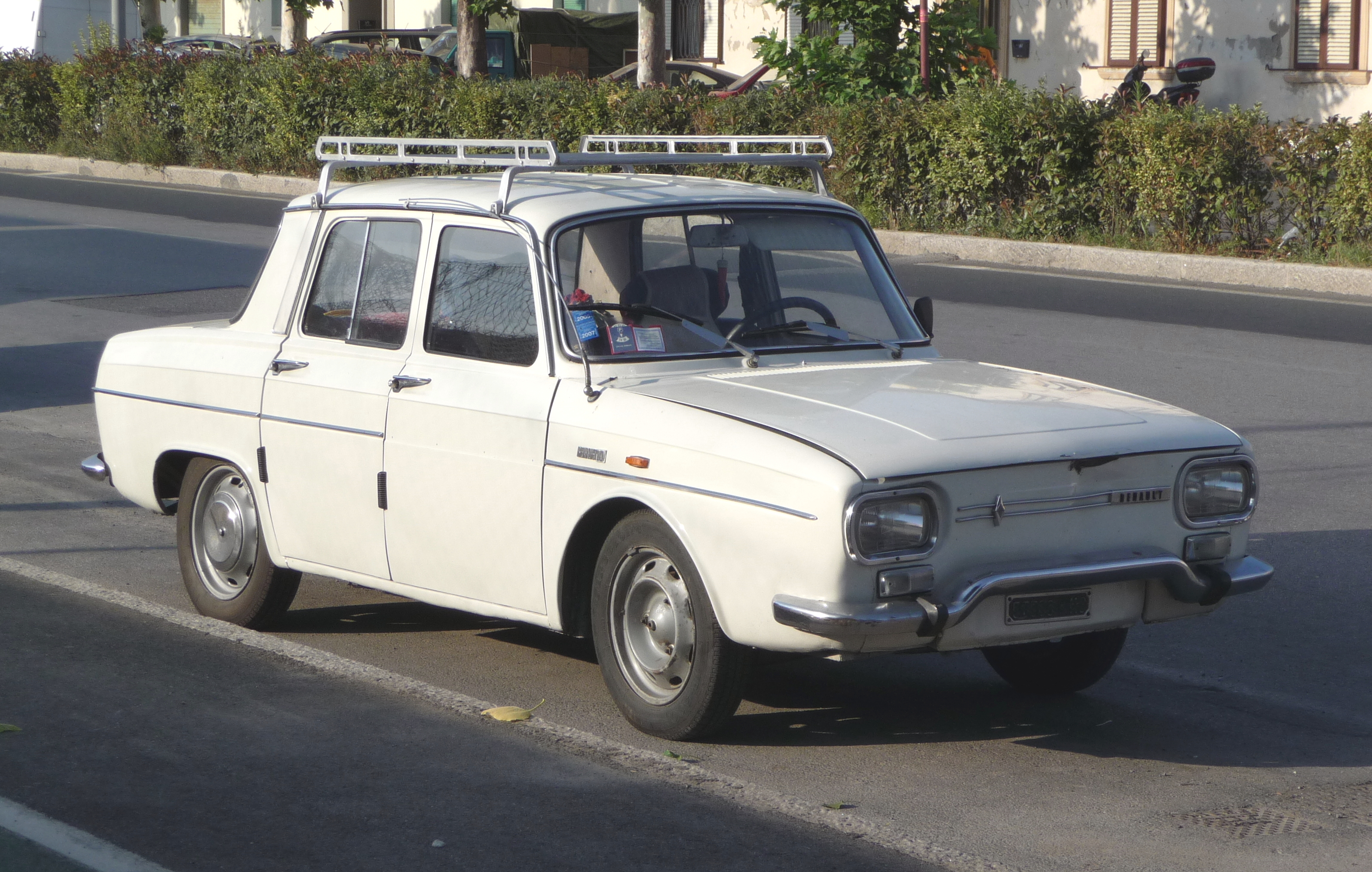 Renault 10: 10 фото