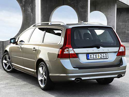 Volvo V70: 1 фото